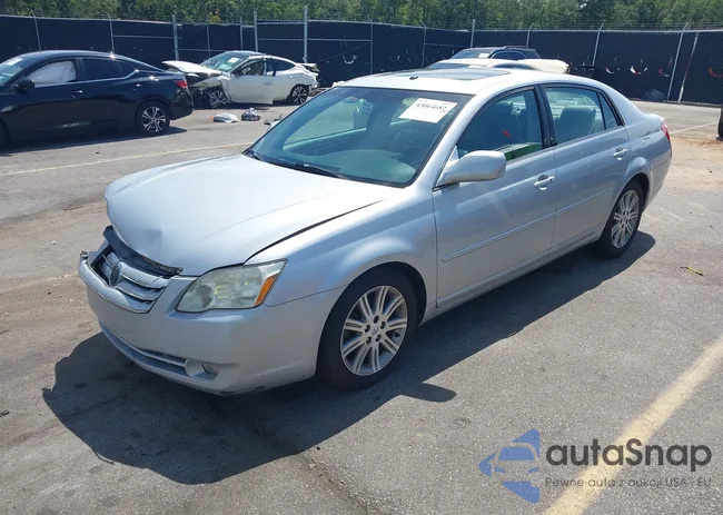 4T1BK36B87U177259: 43064682