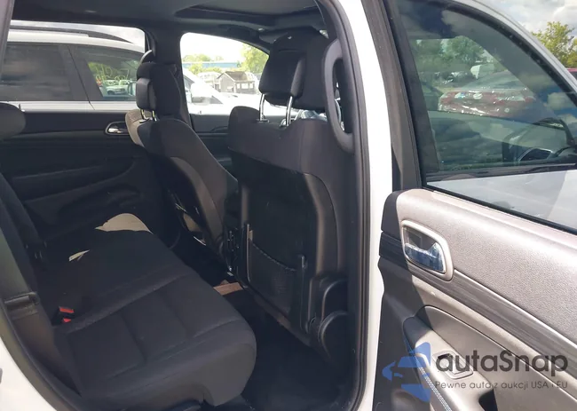 1C4RJFAG3KC568764: 43064702