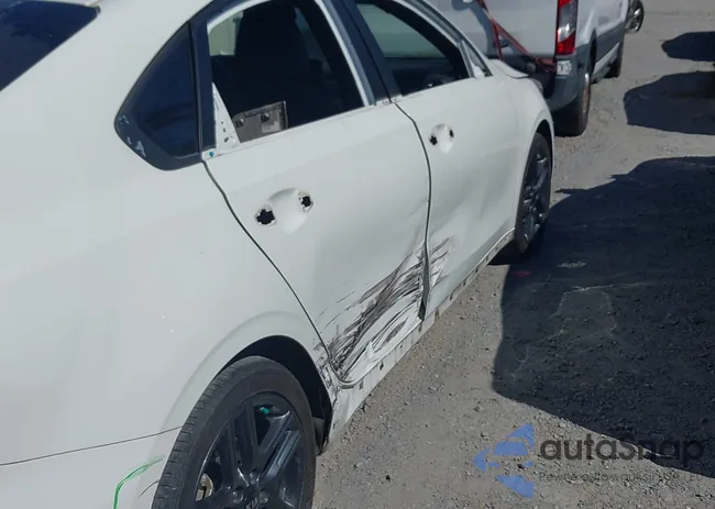 3KPF34AD4LE257281: 43064003