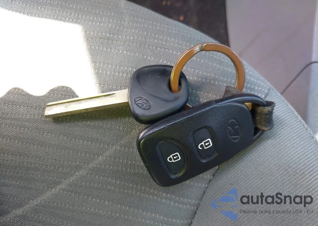 KMHCT4AE3FU872949: 43065415