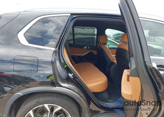 5UXCR4C08L9C30005: 43065610