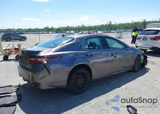 4T1G11AK6NU030195: 43065634