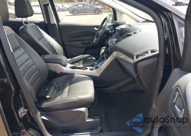 1FADP5BU8FL102735: 43065688