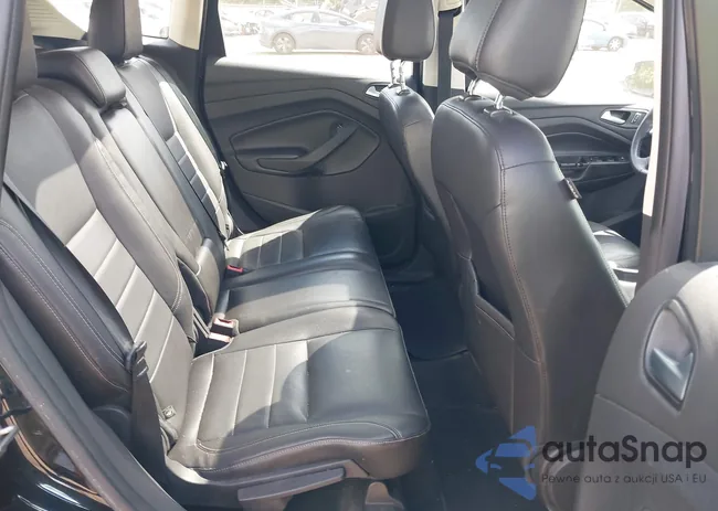 1FADP5BU8FL102735: 43065688