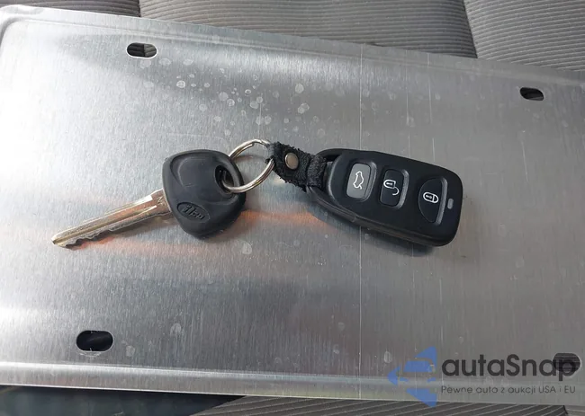 5NPD84LF7JH333527: 43064981