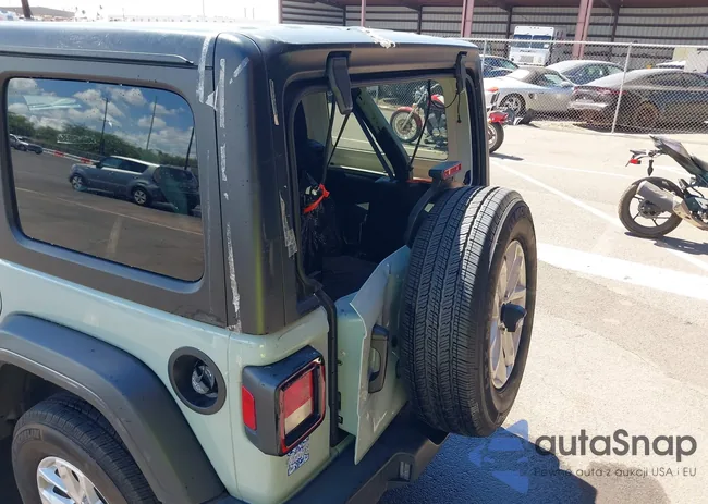 1C4HJXDN7PW619152: 43066327