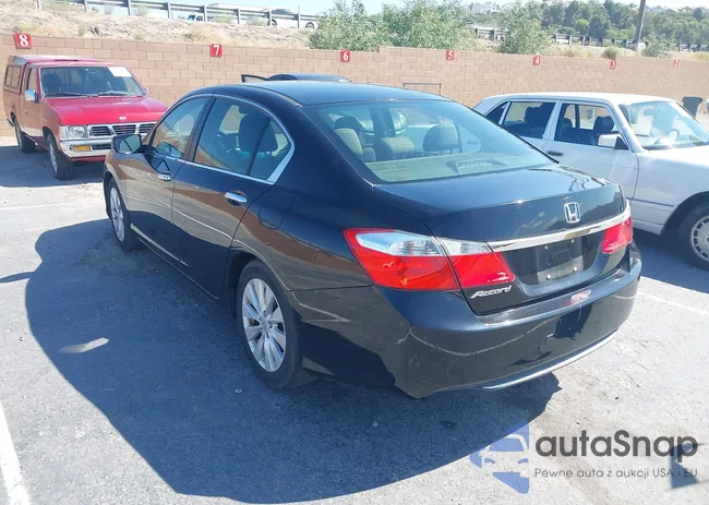 1HGCR2F77DA089134: 43066378