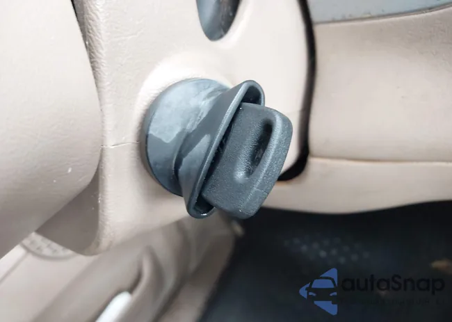 1FMZU67E61UB95561: 43066458