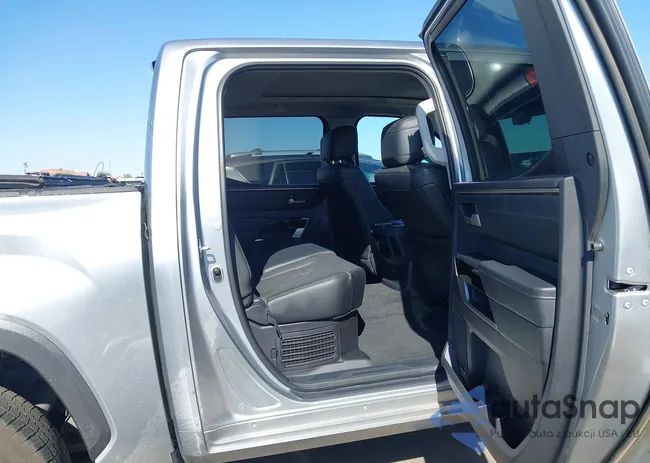 5TFJC5DB1NX008028: 43066572