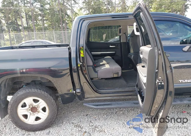 5TFDY5F14GX551251: 43066772