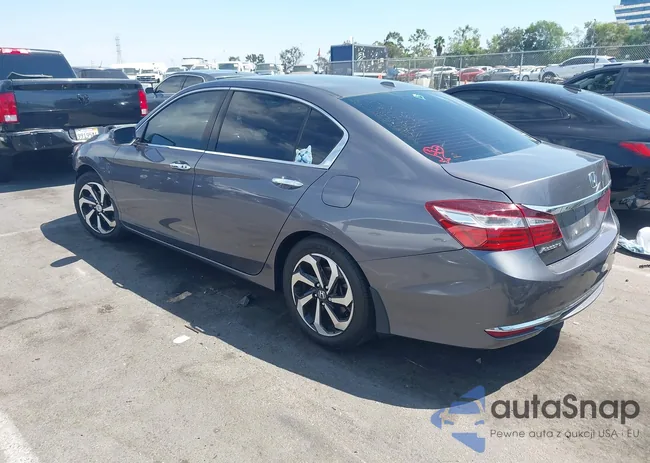 1HGCR2F93GA053544: 43065787