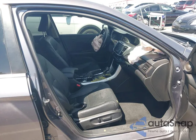 1HGCR2F93GA053544: 43065787