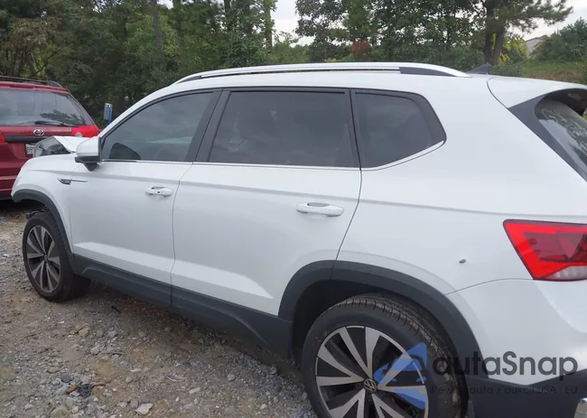 3VVRX7B23NM096805: 43065842