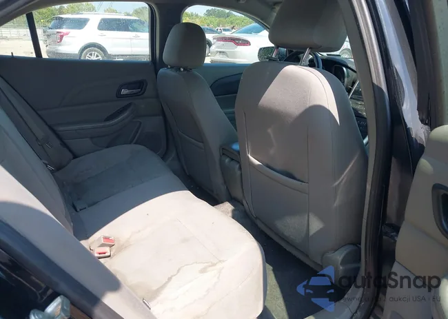 1G11A5SA1DU145088: 43065967