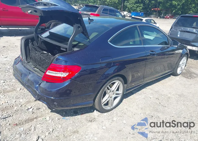 WDDGJ4HB3DG061127: 43066025