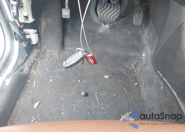 JN8AT2MT4HW406369: 43066055