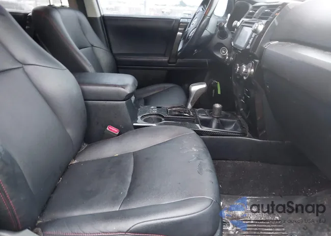 JTEBU5JR4J555095: 43066143