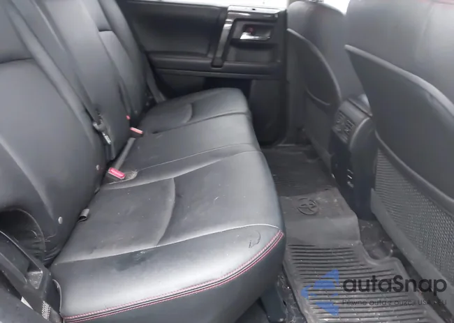 JTEBU5JR4J555095: 43066143