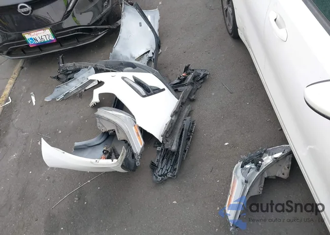 3KPF24AD4KE023952: 43066145