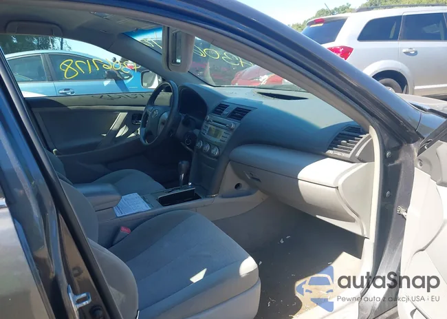 4T1BF3EK2BU623582: 43067178