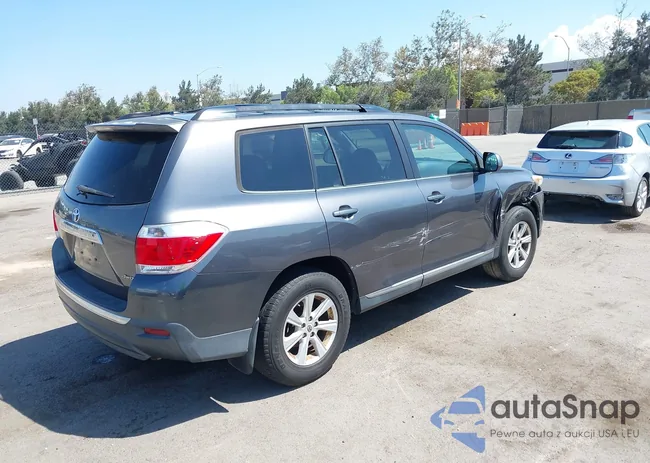 5TDBK3EH1BS084705: 43067378