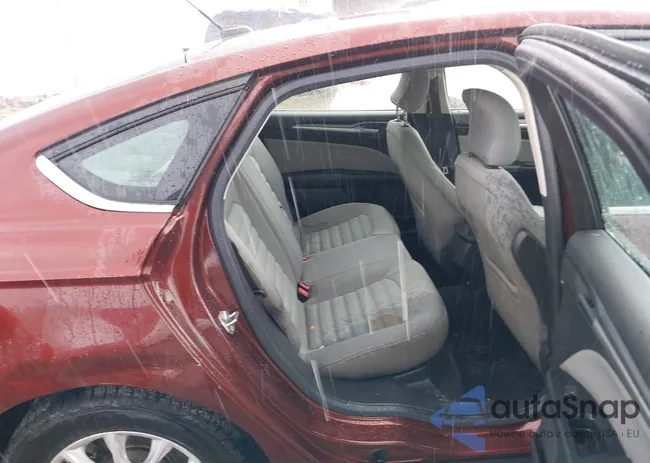 3FA6P0G78FR218422: 43067387