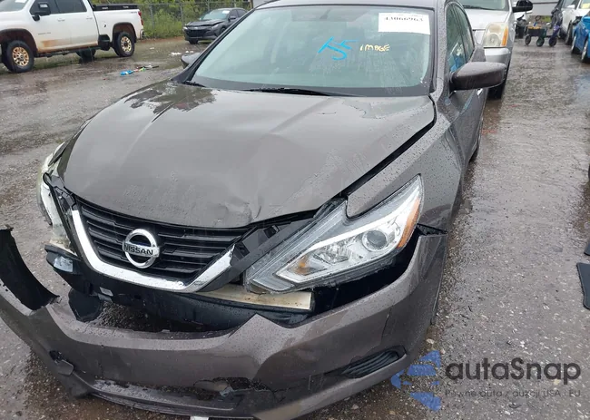 1N4AL3AP5GN335878: 43066963