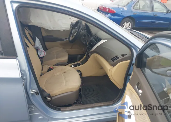 KMHCT4AE0CU075215: 43067088