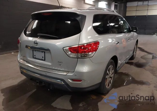 5N1AR2MM7EC709478: 43068222