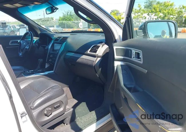 1FMHK8D81CGA70402: 43068293