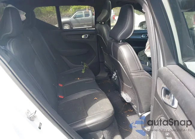 YV4162UM6M2549236: 43068307