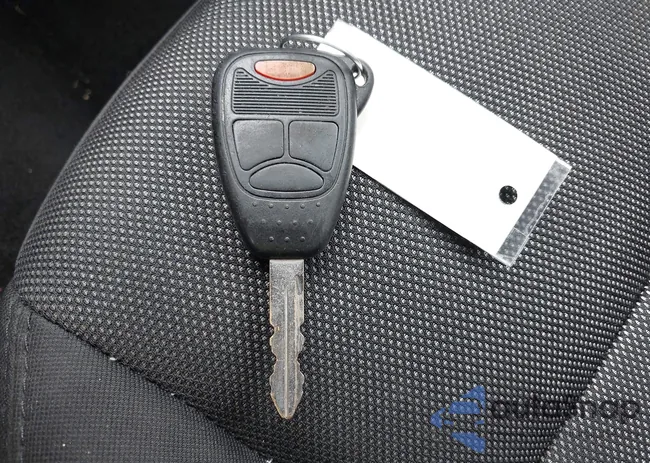 1C3CDZCB5EN152213: 43068364