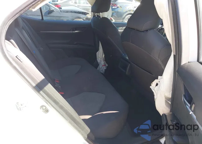 4T1B11HK5KU263822: 43068368