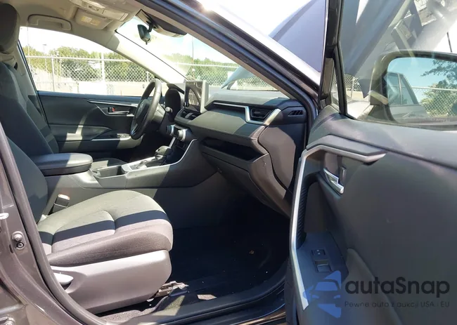 JTMRWRFV3PJ057648: 43068429