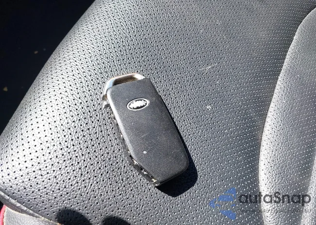 3KPF44AC4LE157475: 43068436