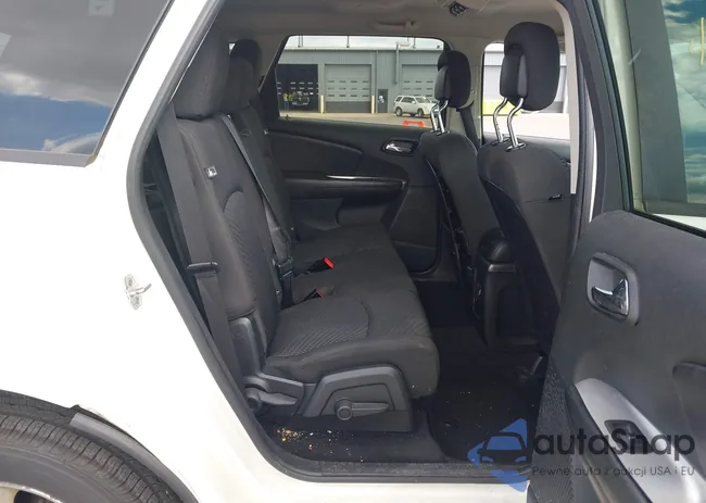 3C4PDCBG8CT204793: 43068677