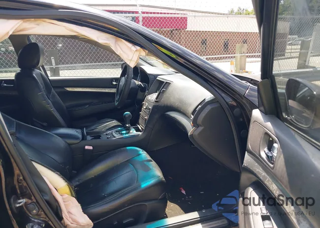 JN1CV6APXCM622005: 43068696