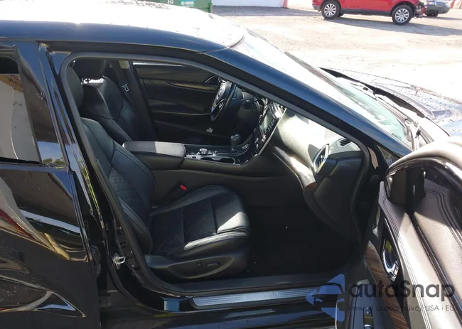 1N4AA6AP2HC370933: 43069231