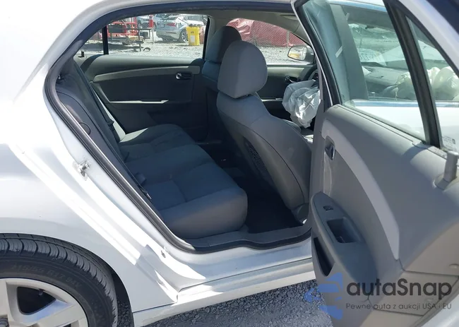 1G1ZB5EB2AF140132: 43069296