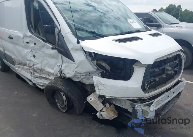 1FTYR2ZM8JKB49773: 43069328