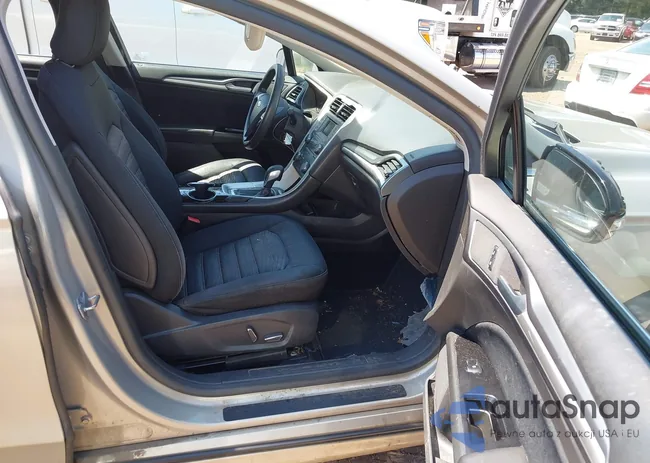 3FA6P0H79GR176116: 43069339