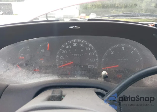 1FTRX18L8WKC15503: 43069470