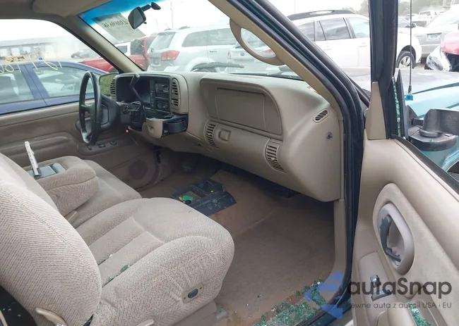 2GCEC19M5V1103547: 43069638