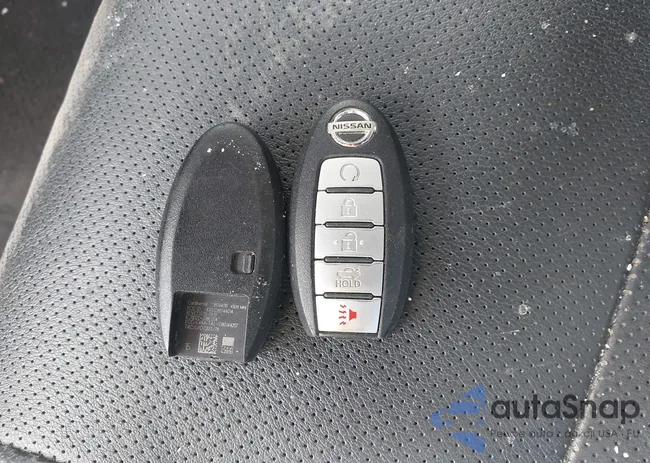 1N4AL3AP1GC143823: 43069724