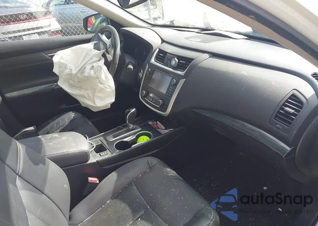 1N4AL3AP1GC143823: 43069724