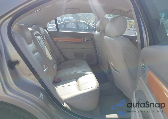 3LNHM26156R606496: 43068764