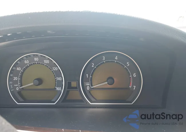 WBAHN83558DT84966: 43068868