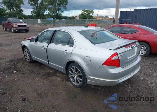 3FAHP0JG0CR115377: 43068965