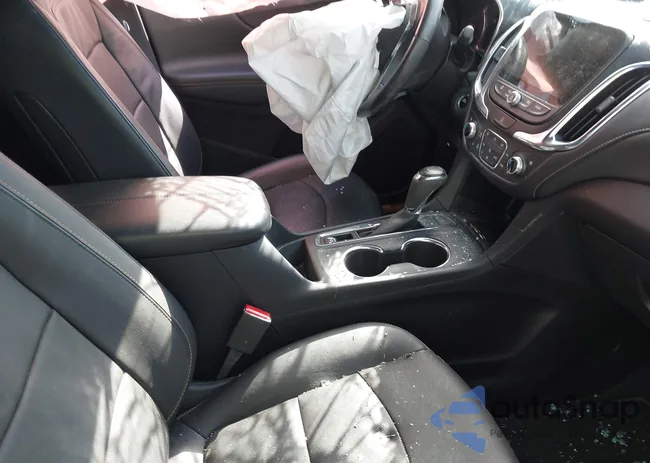 2GNAXXEV4M6144507: 43070178