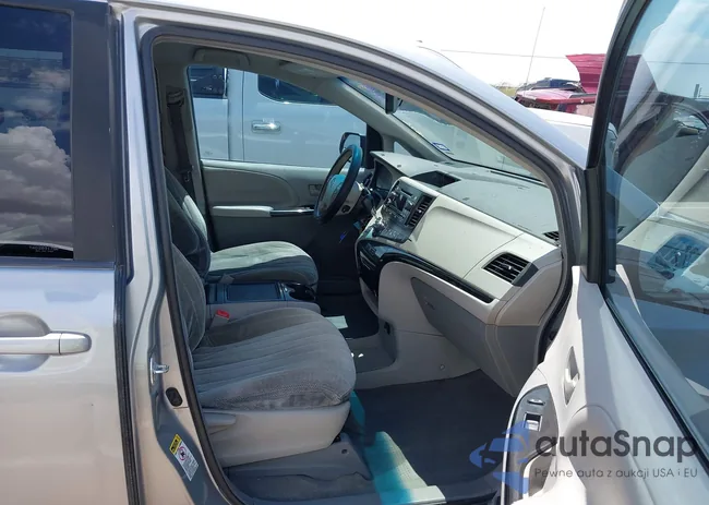 5TDKK3DC5ES453432: 43070441